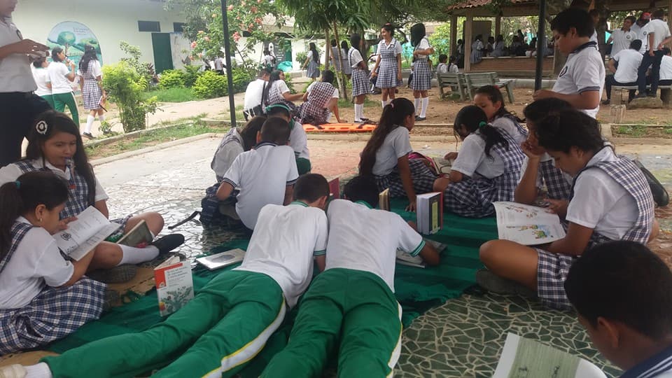 Merienda poética a la hora del descanso, año 2016.